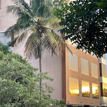 Hotel Aashraya Dod Jala Kültér fotó