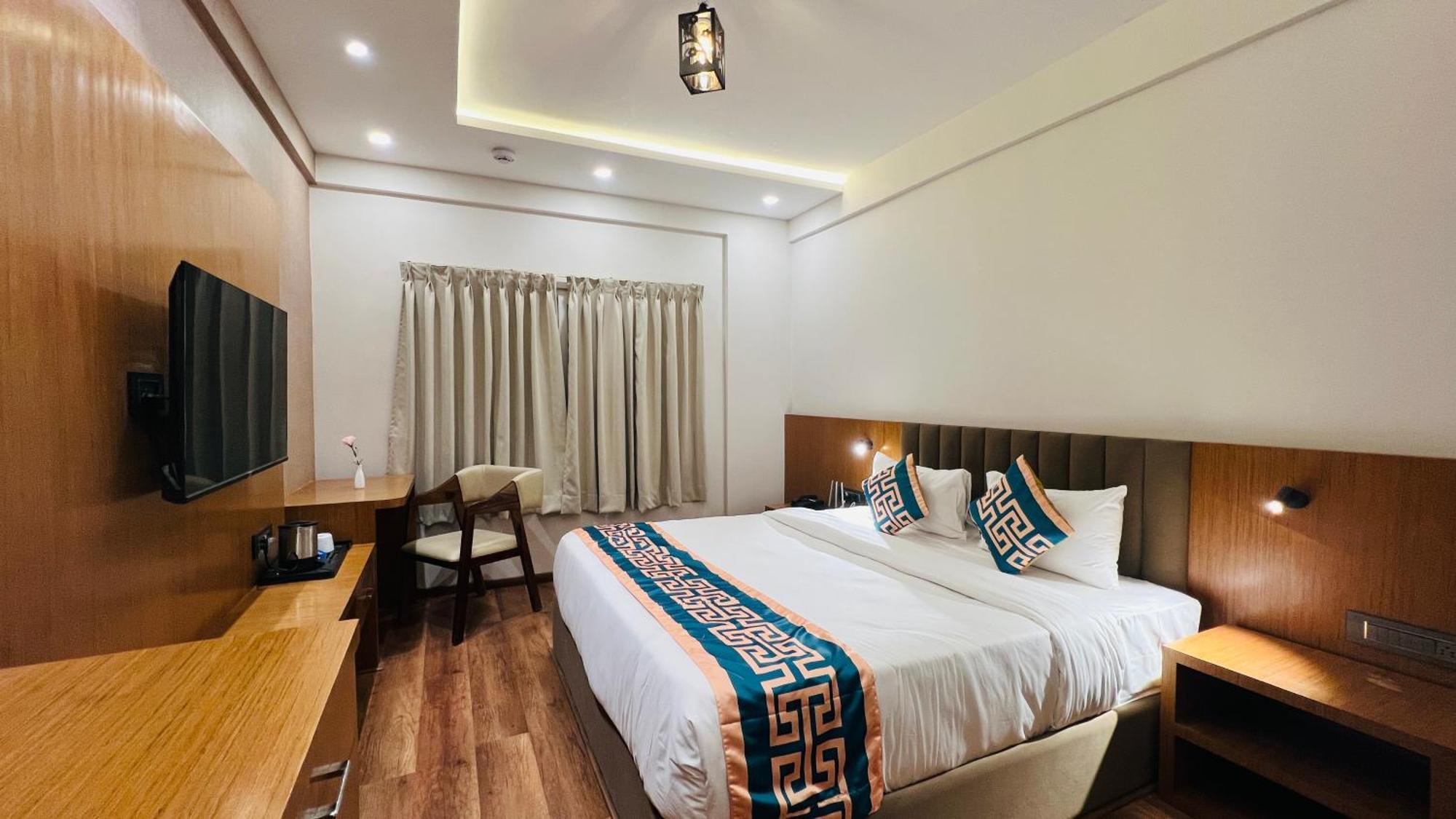 Hotel Aashraya Dod Jala Kültér fotó