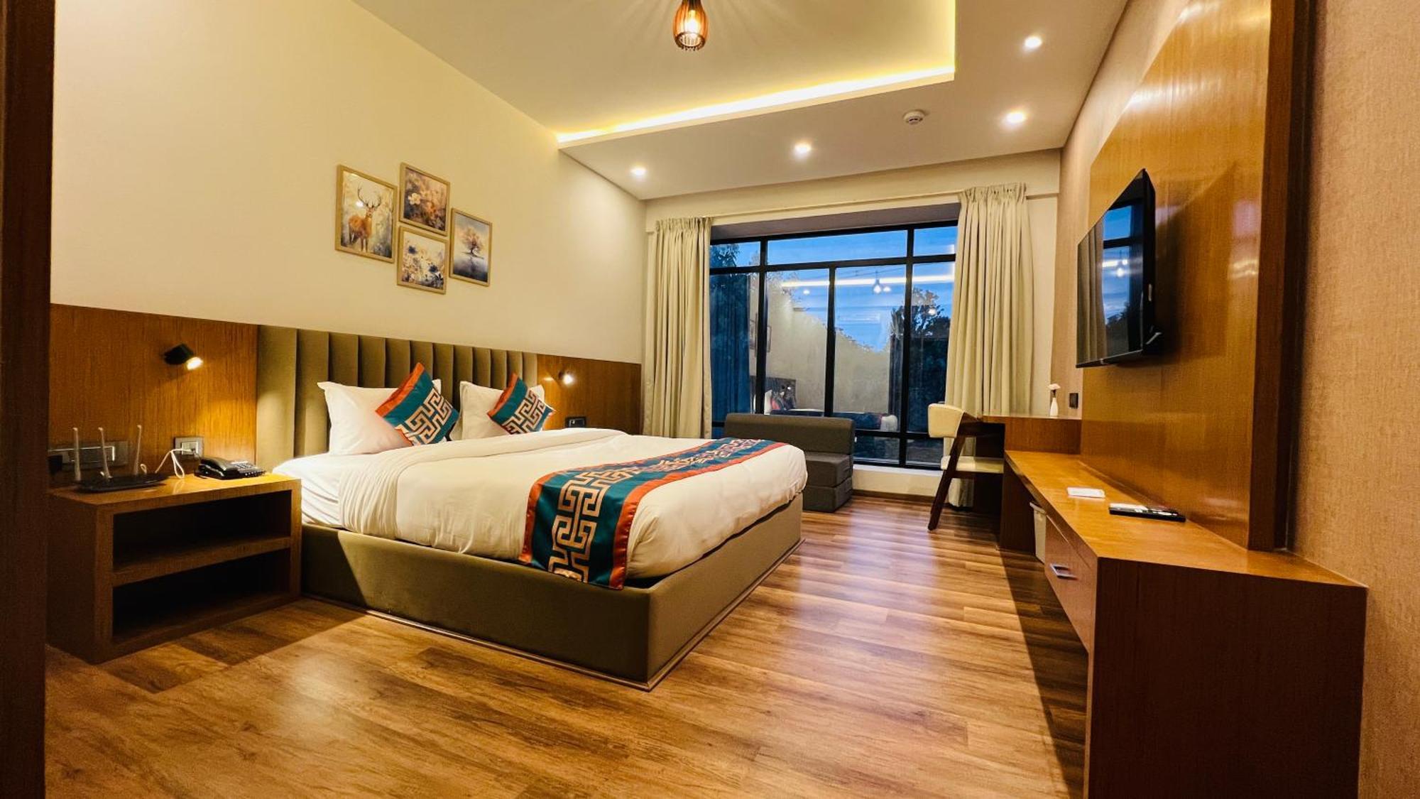 Hotel Aashraya Dod Jala Kültér fotó