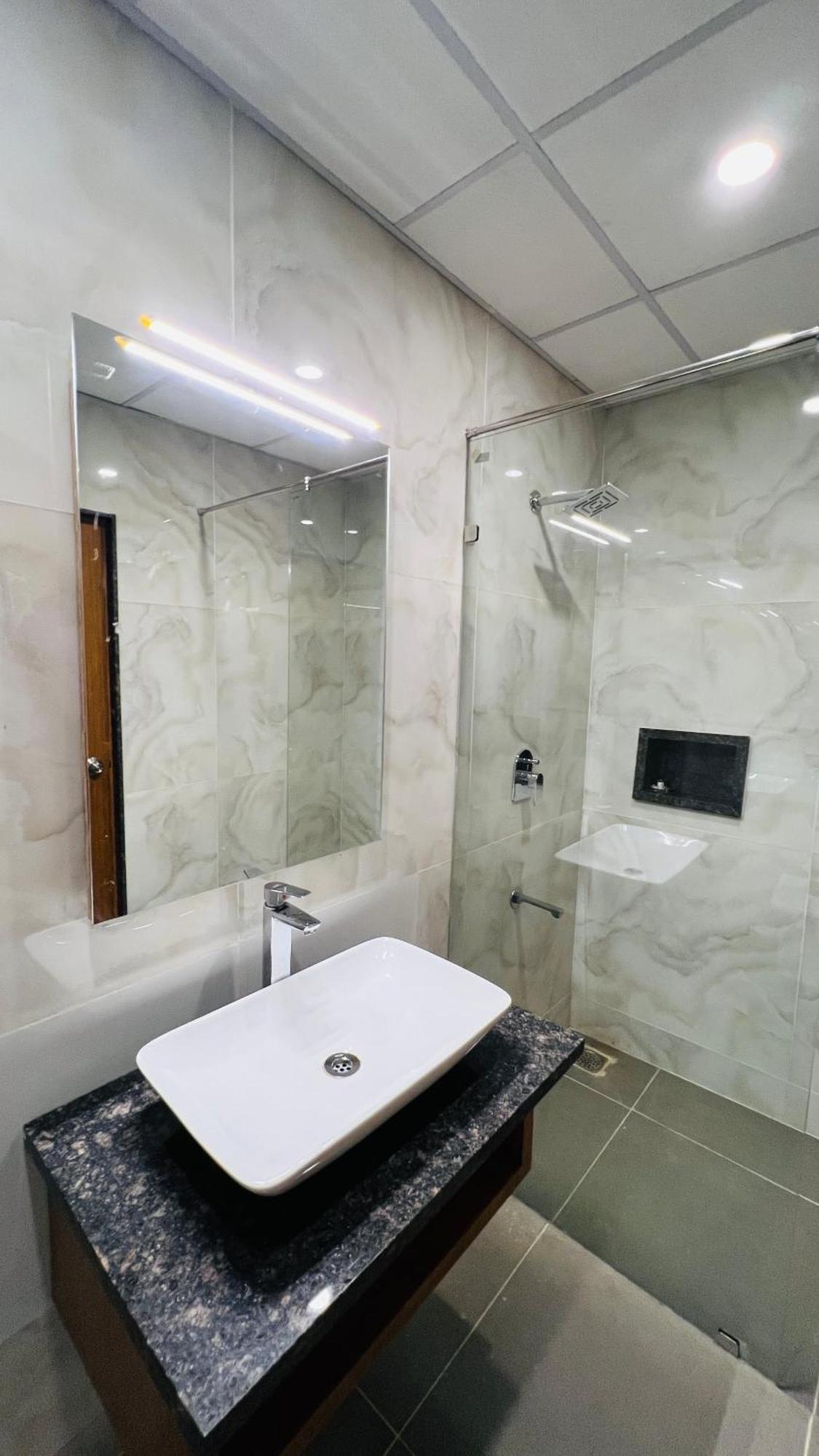 Hotel Aashraya Dod Jala Kültér fotó